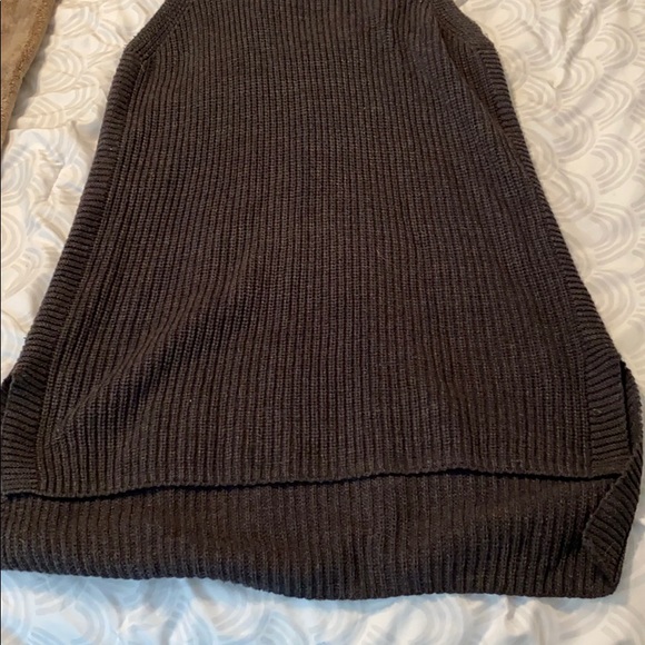 Sweater - Picture 2 of 3